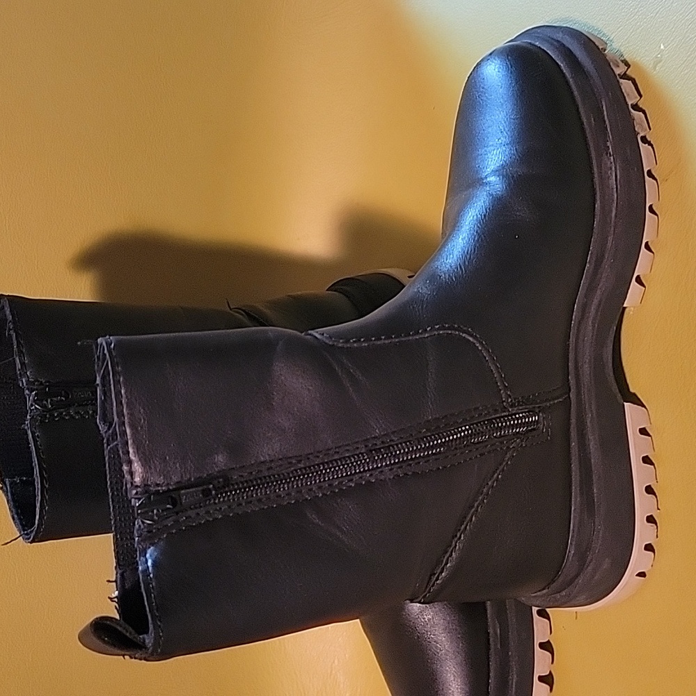 ZARA CONTRAST SOLE ANKLE BOOTS - Picture 3 of 12